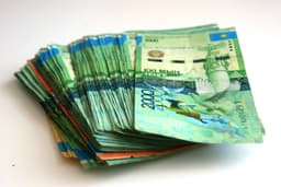 Заработали деньги